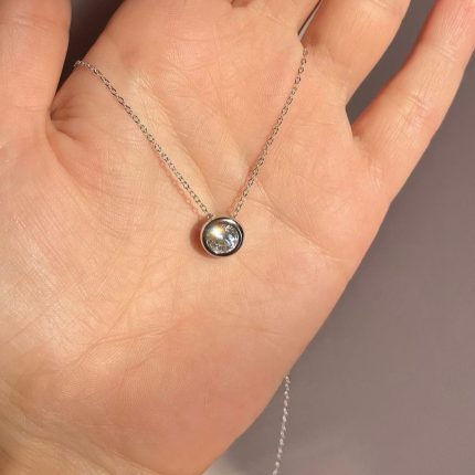 سلسلة حريمي فضة إيطالي عيار 925 بفص زركون شكل دائرة